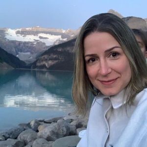 Meet your Posher, Mara